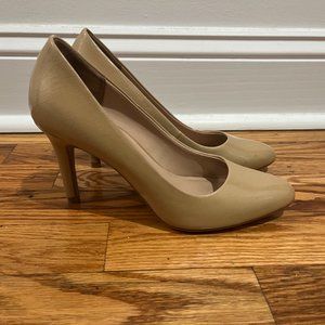 Kelly & Katie Nude Heels